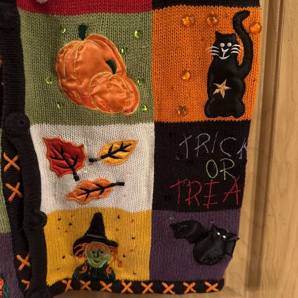 Vintage Halloween Patchwork Sweater Vest XL Black Cat Pumpkin Sequin Spooky.EUC! - Picture 5 of 16